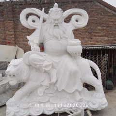 騎虎財(cái)神石雕，漢白玉武財(cái)神雕塑