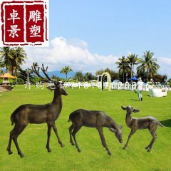 小鹿一家雕塑公園玻璃鋼動物