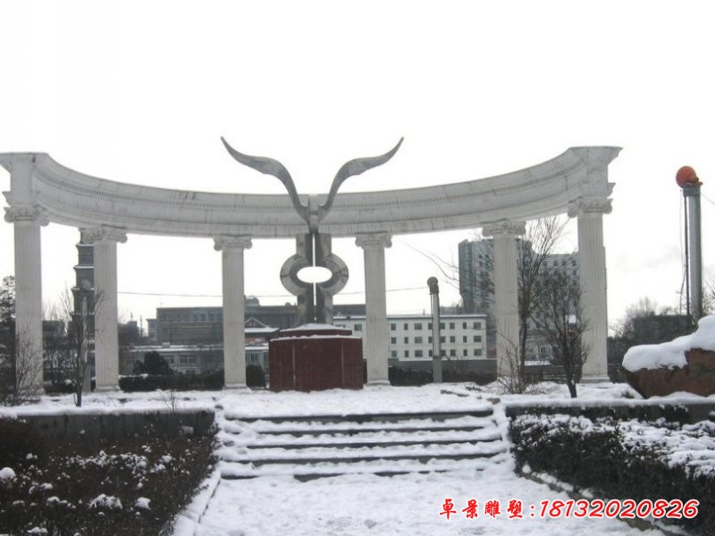 不銹鋼雄鷹展翅雕塑，公園不銹鋼雕塑