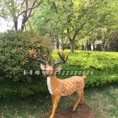 玻璃鋼梅花鹿雕塑，公園動(dòng)物雕塑